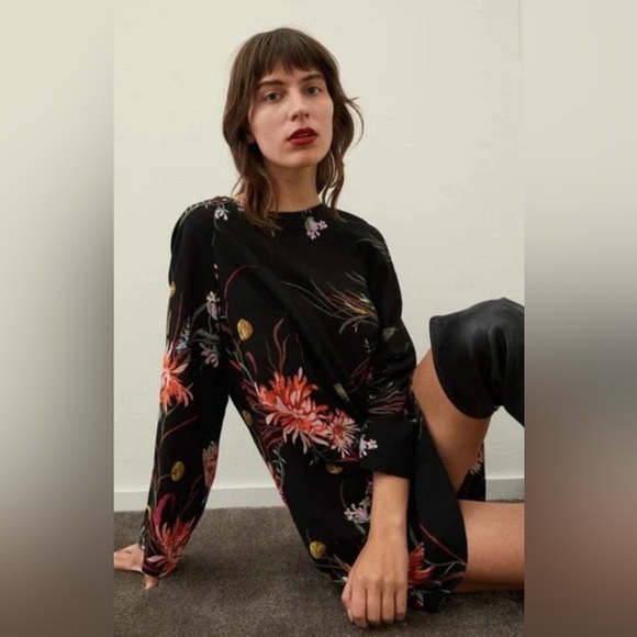 H&M Dresses & Skirts - NWT H&M Black Floral Wide-sleeved Knee Length Dress Boho Goth Punk Size S
